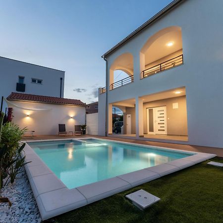 Bernie Apartments With A Pool زادار المظهر الخارجي الصورة