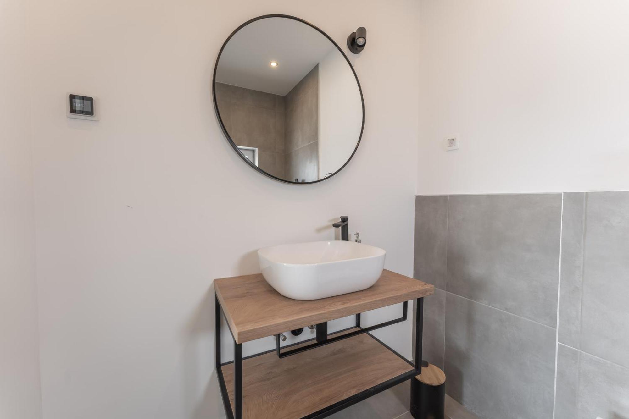 Bernie Apartments With A Pool زادار المظهر الخارجي الصورة