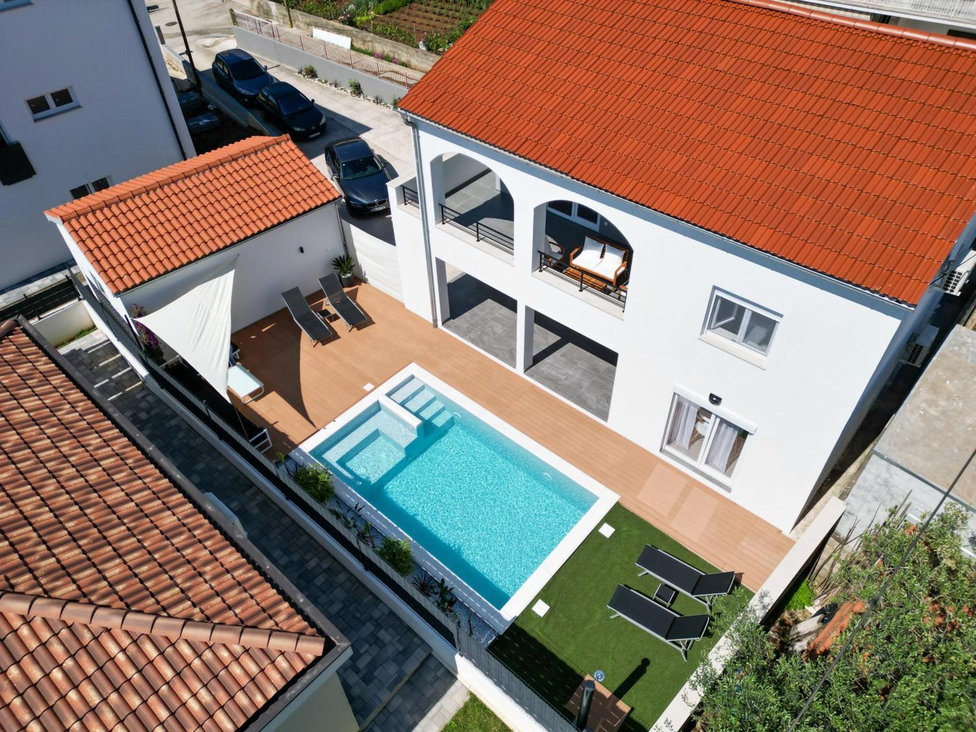 Bernie Apartments With A Pool زادار المظهر الخارجي الصورة