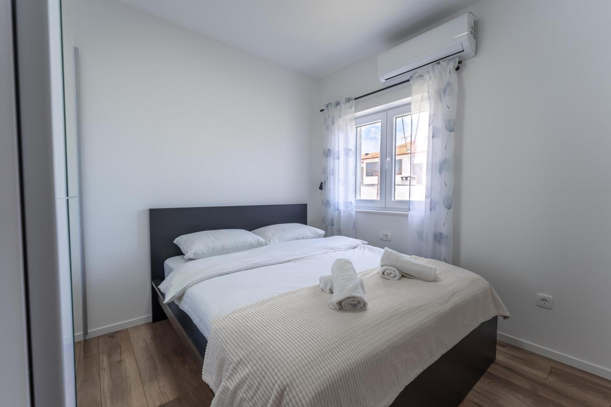 Bernie Apartments With A Pool زادار المظهر الخارجي الصورة